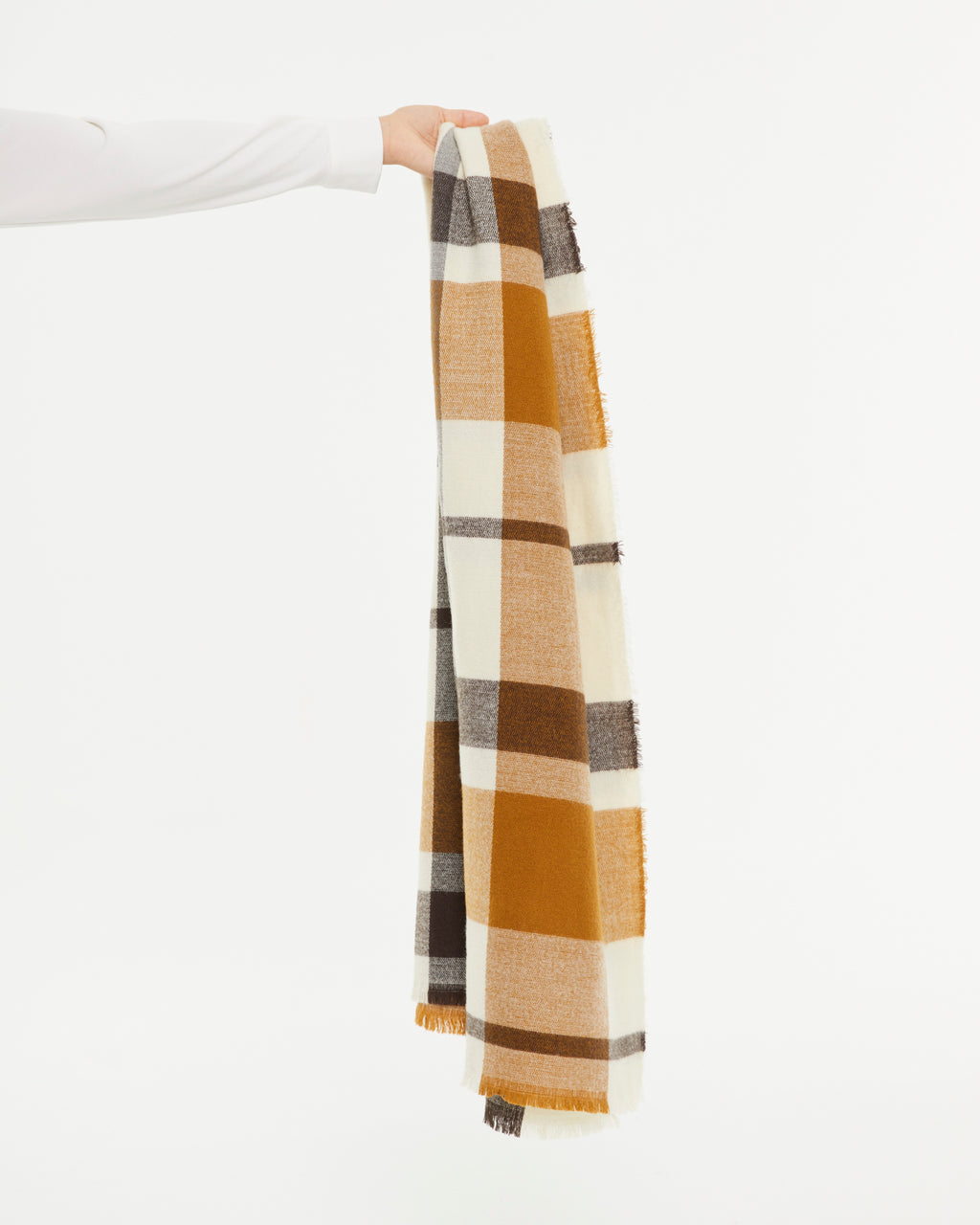Women's checkered print scarf