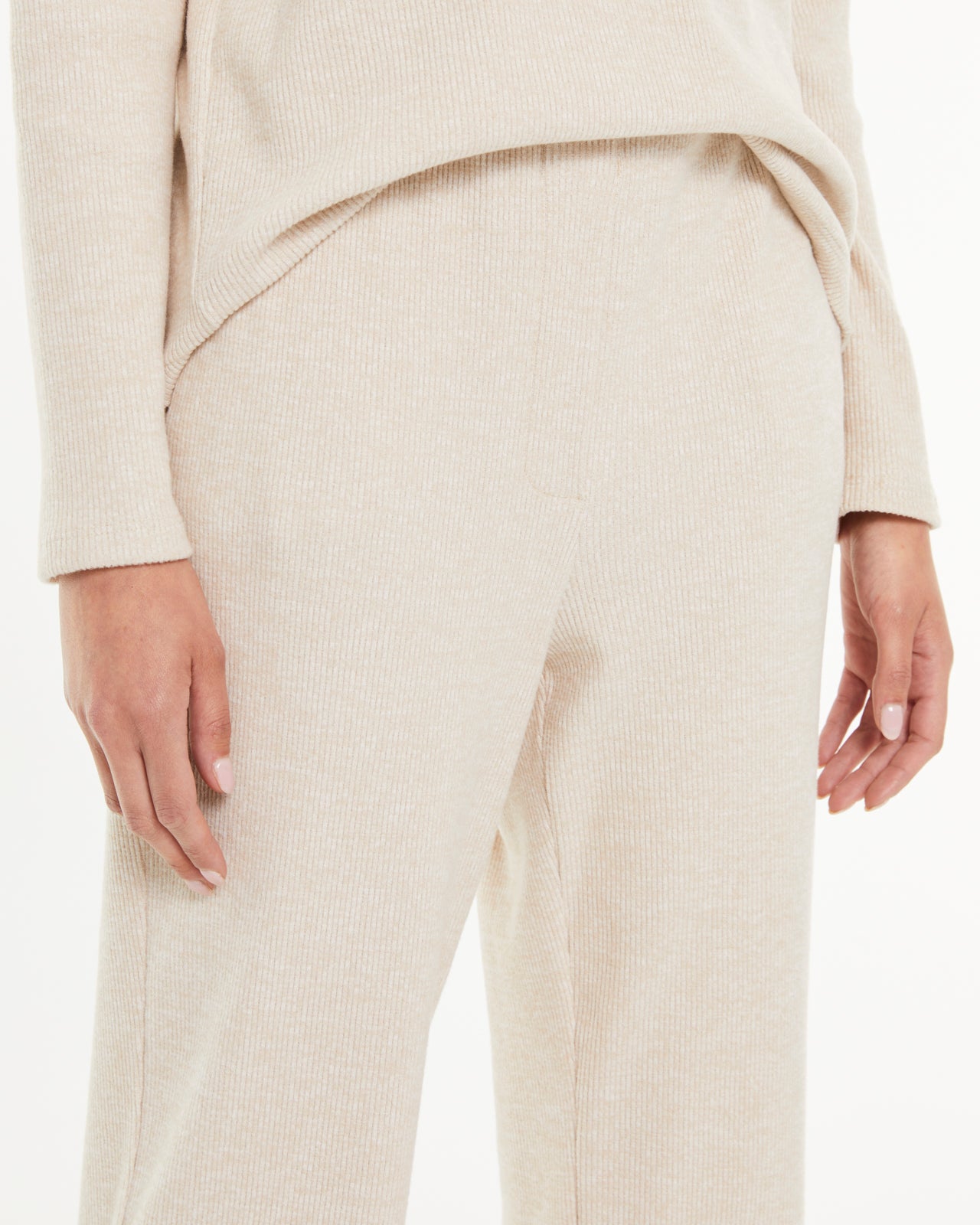 Pantalon droit pour femme en maille côtelée et taille élastique
