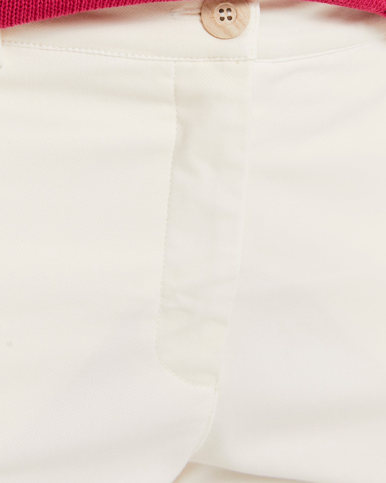 Pantalon femme avec ourlet à revers et poches latérales