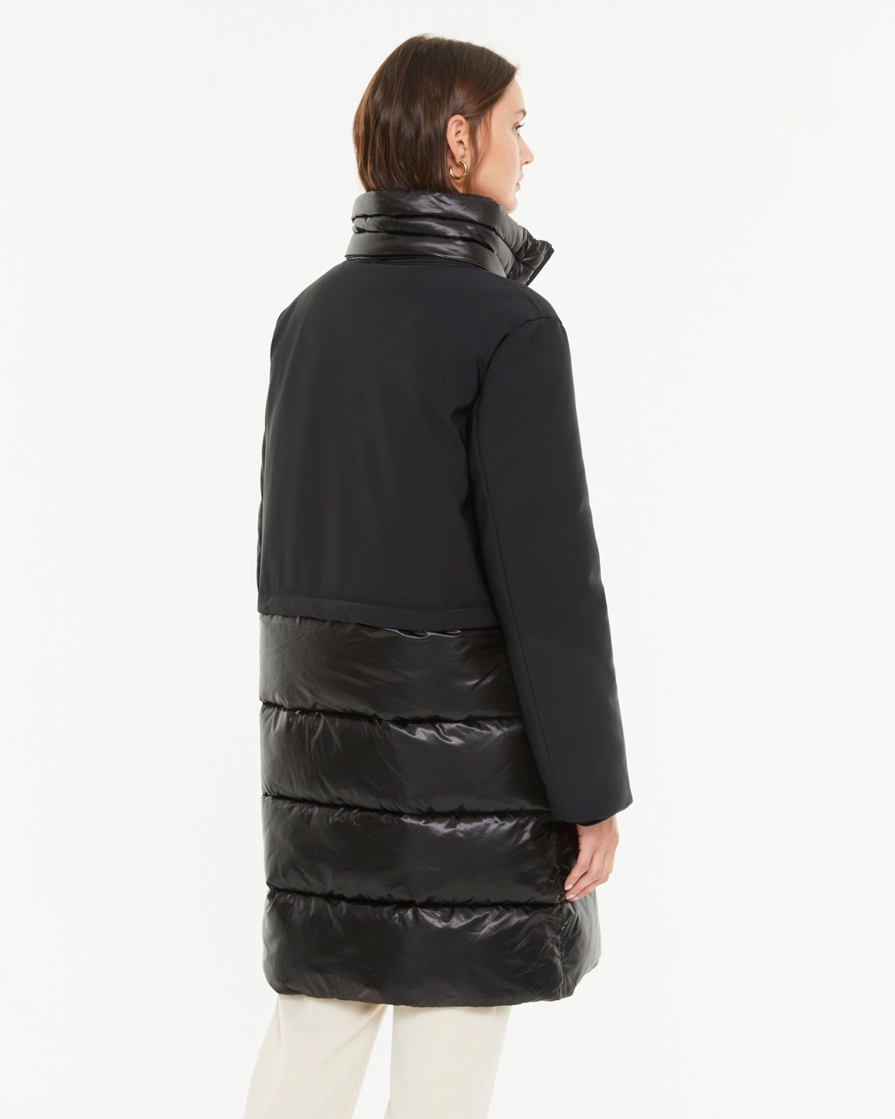 Parka larga de mujer con capucha