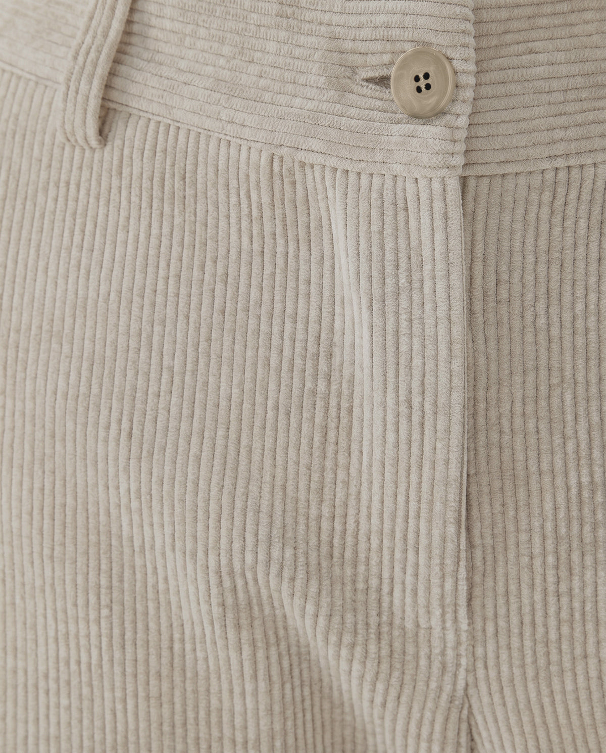 Pantalón recto de mujer de pana