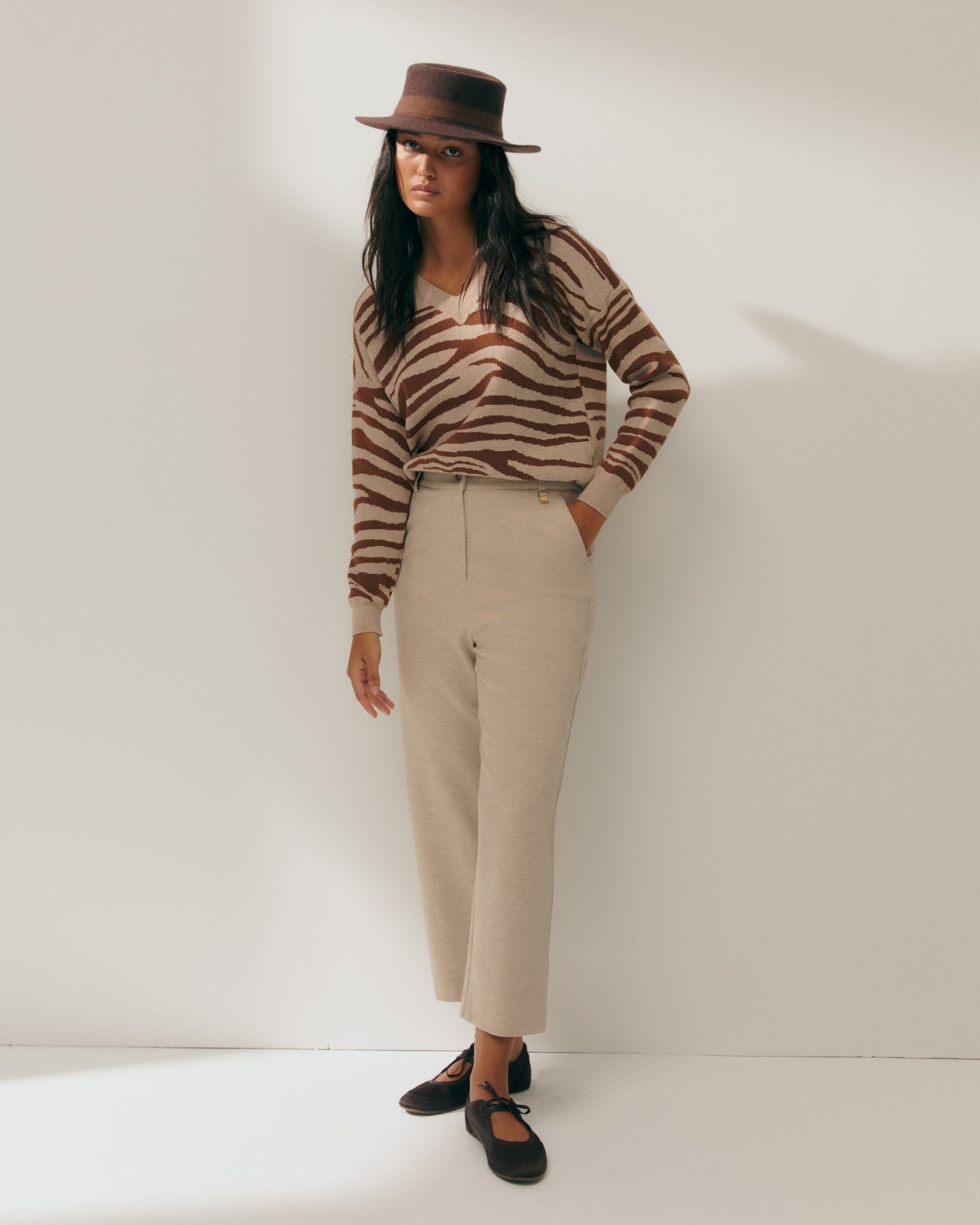 Pull col V imprimé animal pour femme