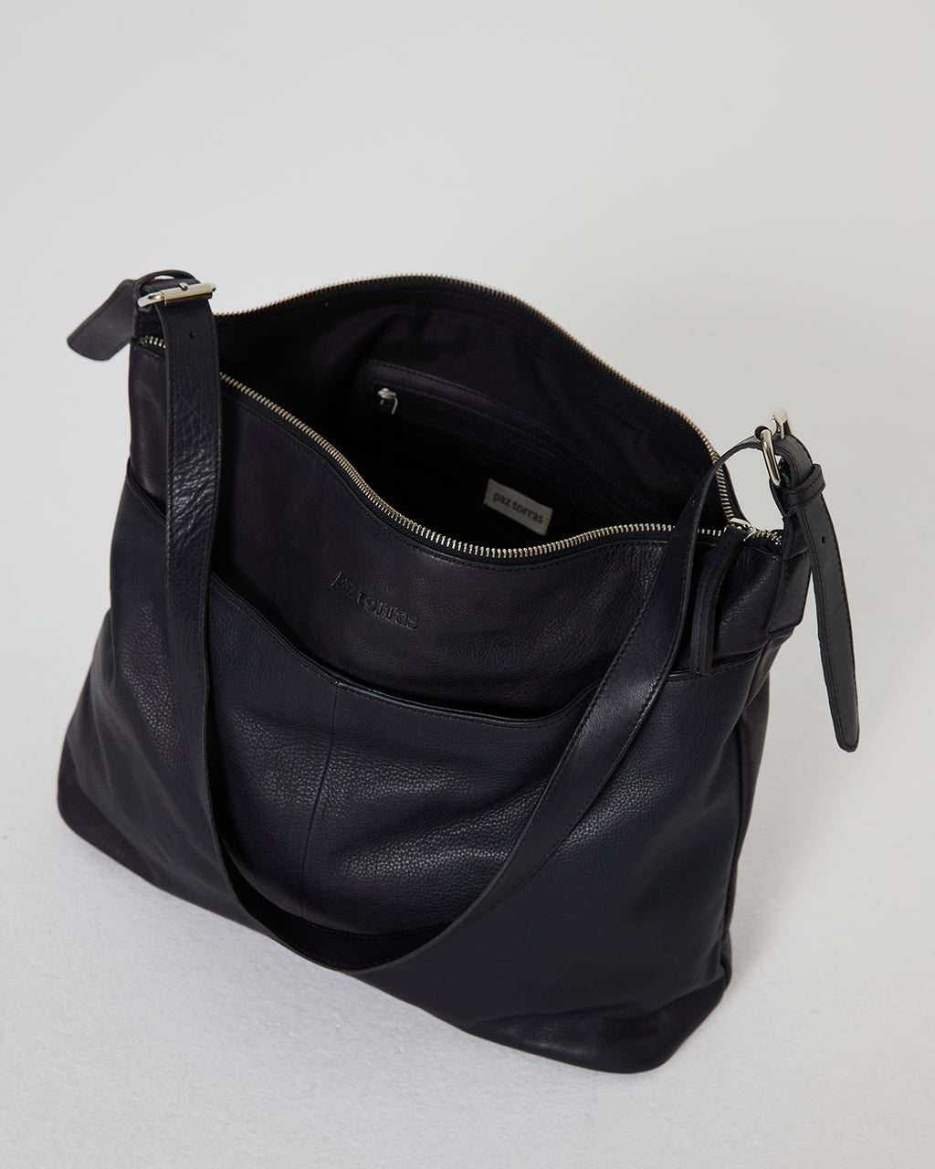 Bolso grande de piel de mujer