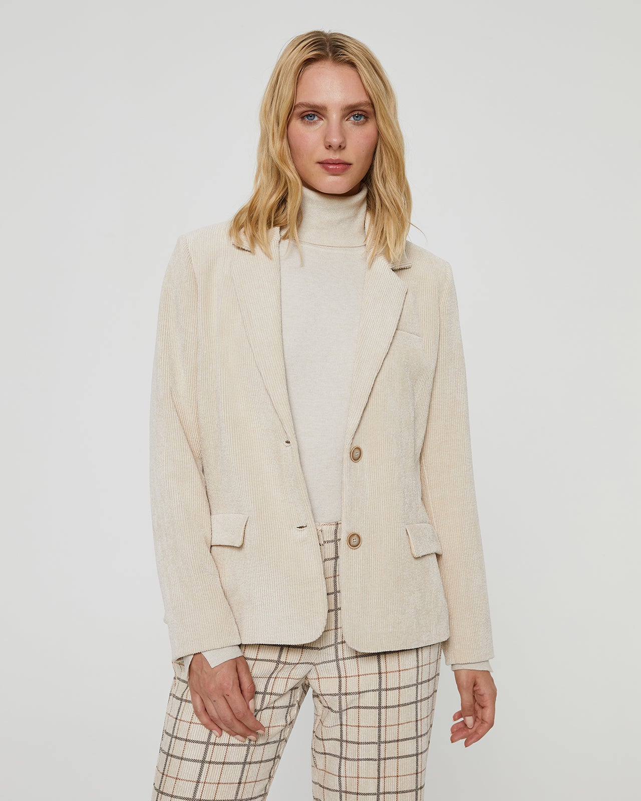 Women's corduroy blazer with lapel collar and two-button closure