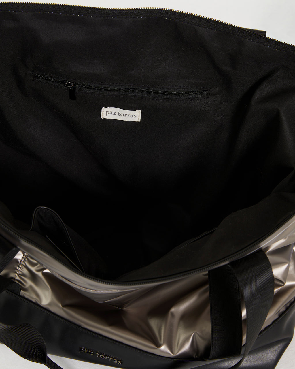 Women's shopper bag made of metallic nylon