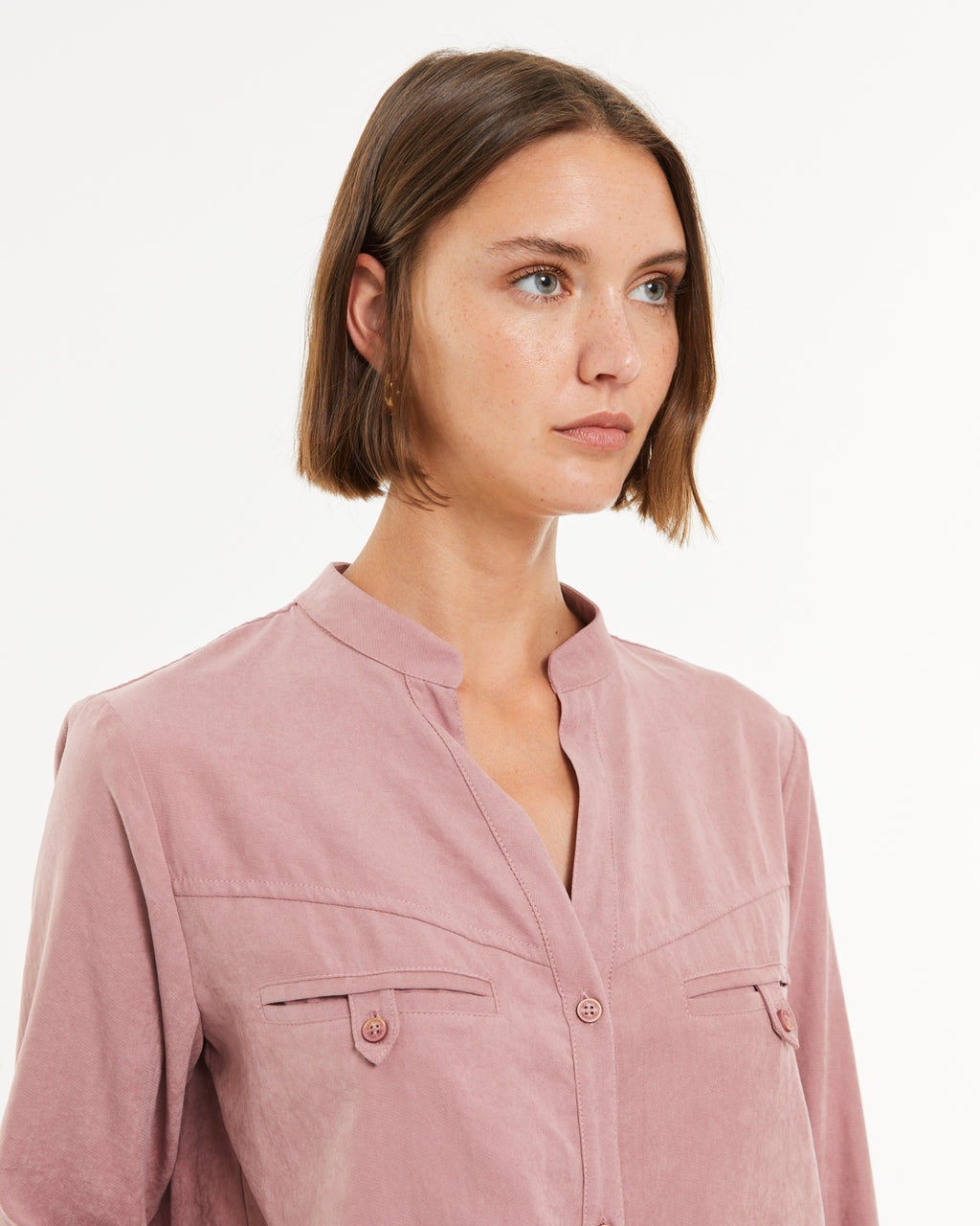 Camisa de mujer manga larga cuello mao forma pico
