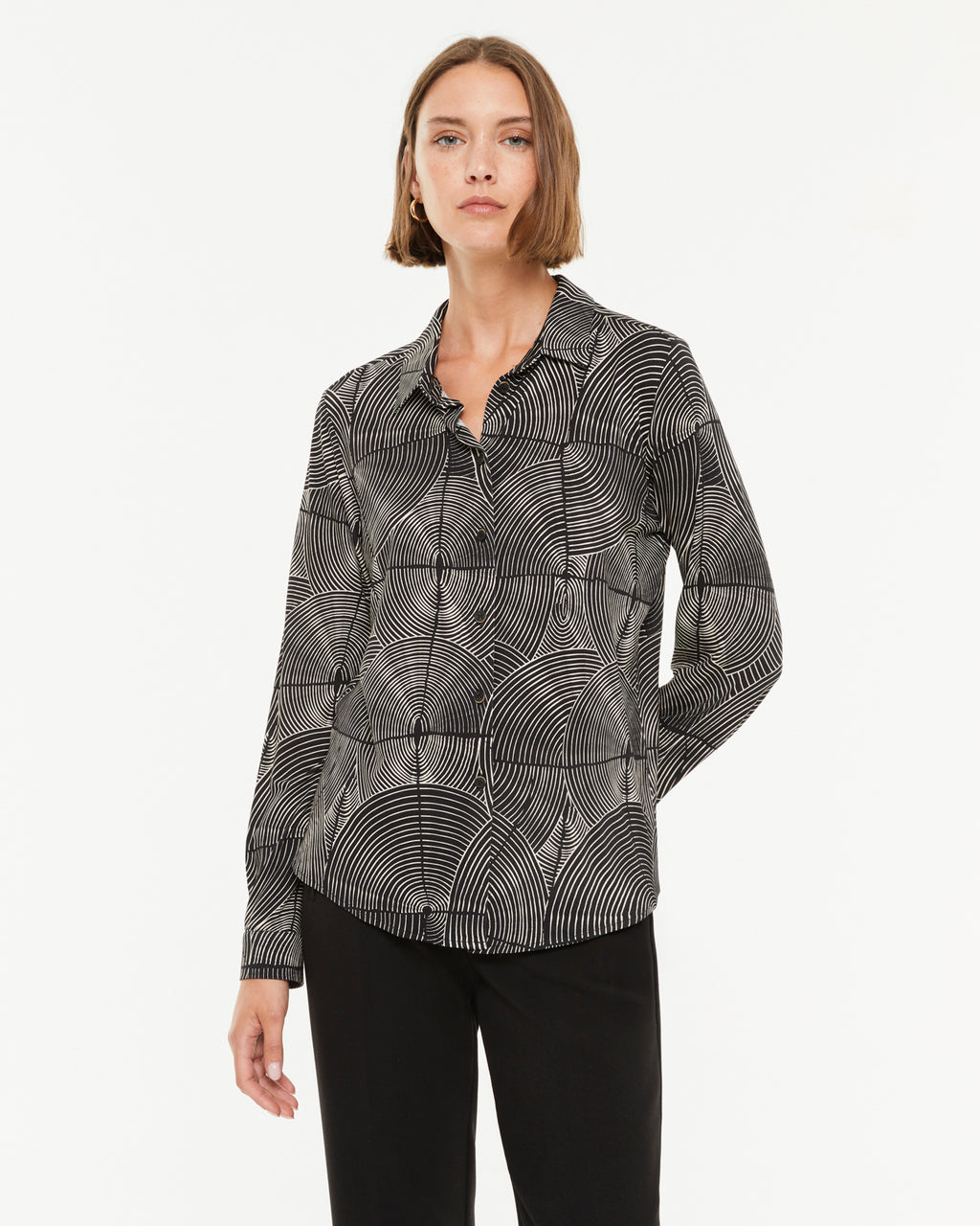 Camisa de mujer punto estampado cuello camisero