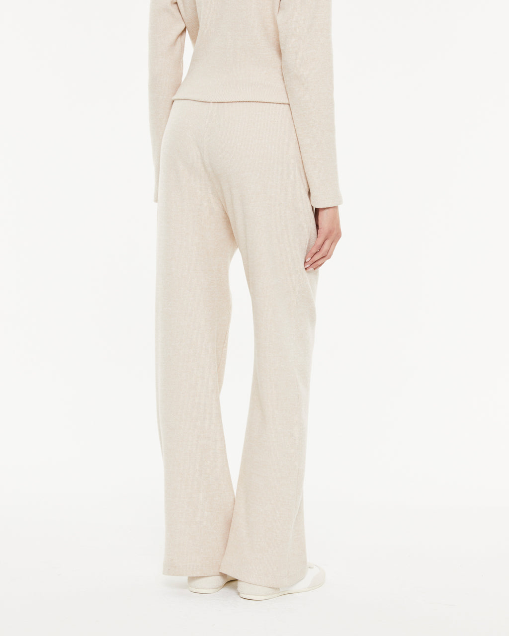 Pantalon droit pour femme en maille côtelée et taille élastique