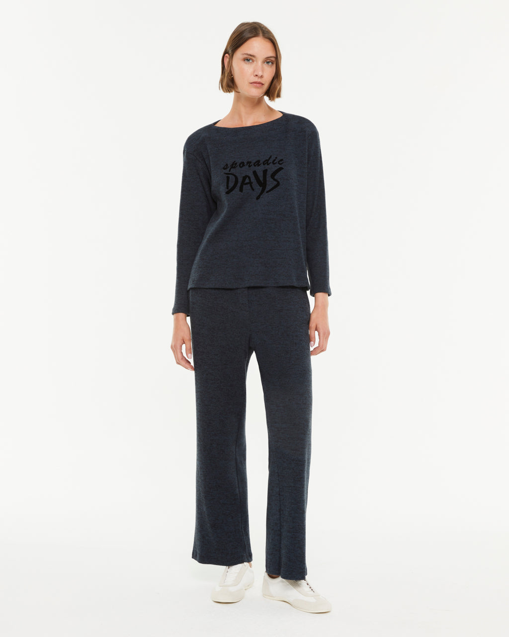 Pantalon droit pour femme en maille côtelée et taille élastique