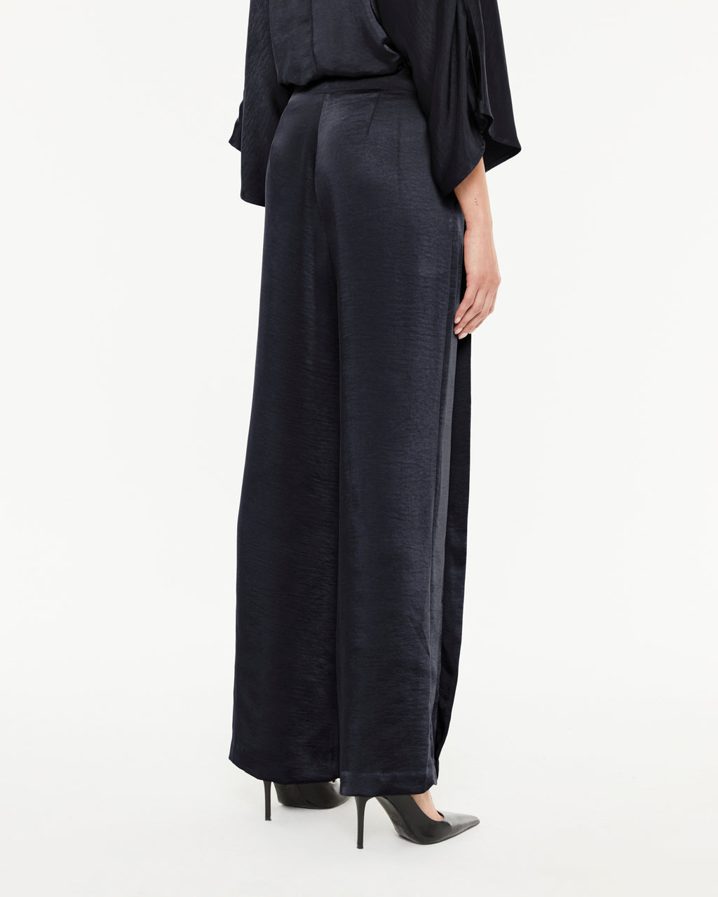 Pantalón ancho de mujer satinado
