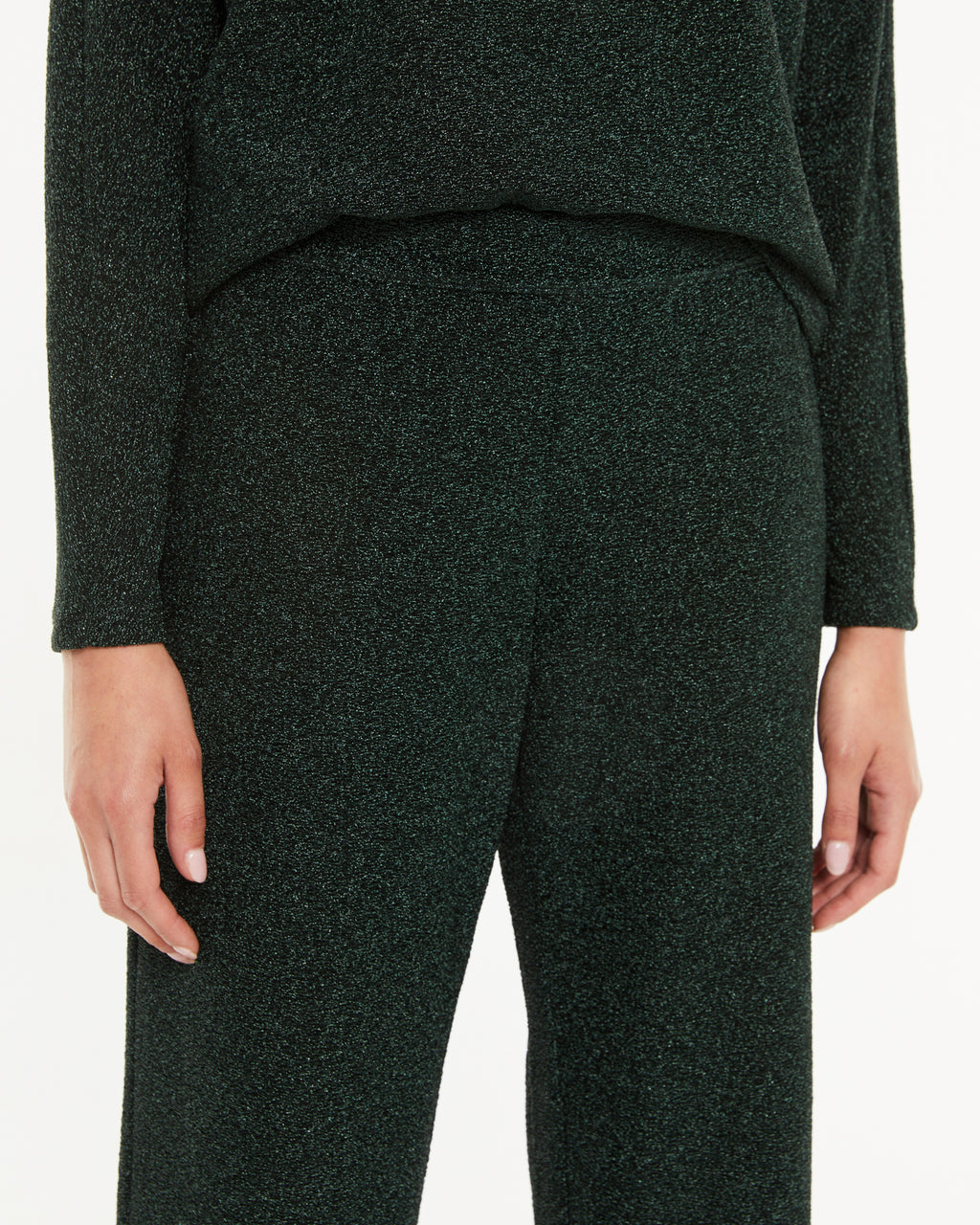 Women's wide-legged lurex knit trousers with elastic waistband