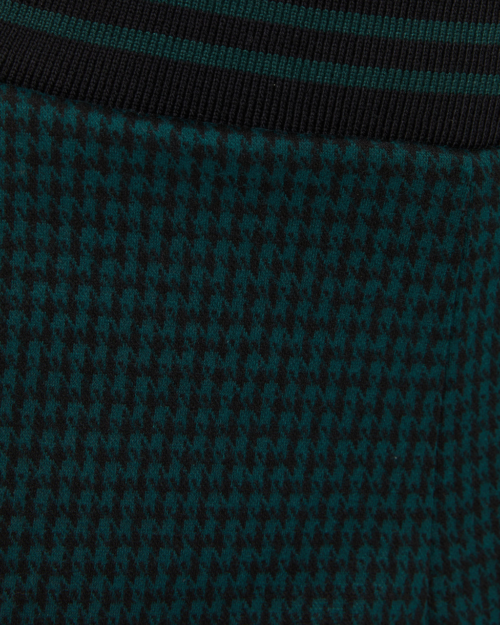 Pantalón recto en punto fantasía cuadros cintura elástica