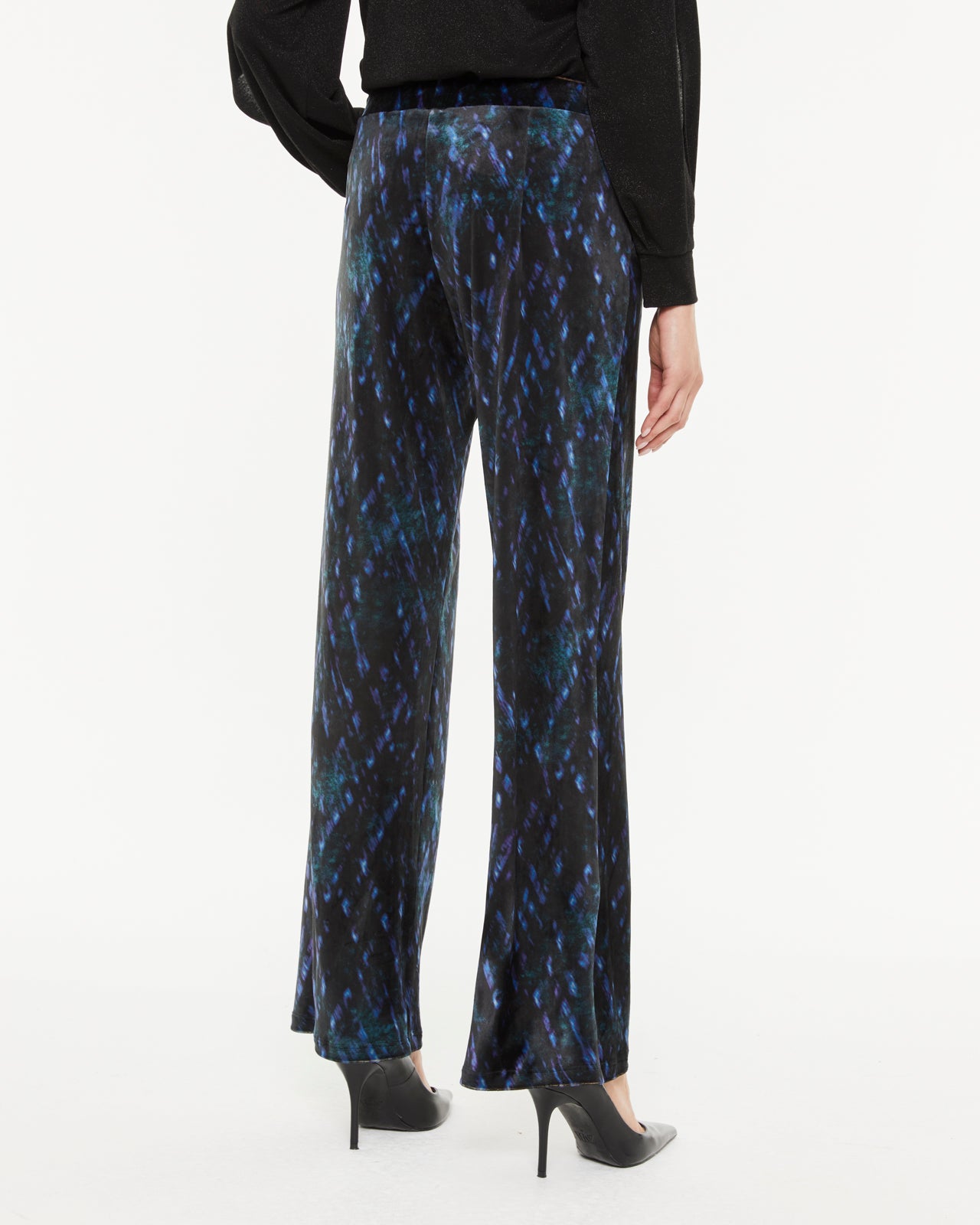 Women's printed velvet pants with elastic waistband