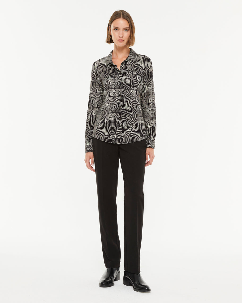 Pantalon droit pour femme avec poches zippées