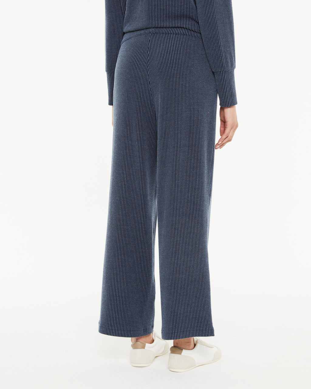 Pantalon large en tricot pour femme avec taille élastique