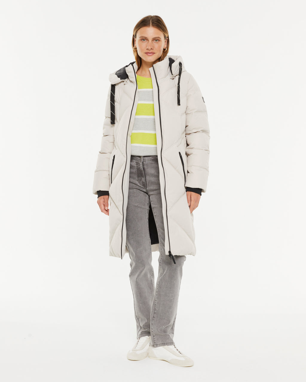 Parka larga de mujer bolsillos grandes capucha desmontable