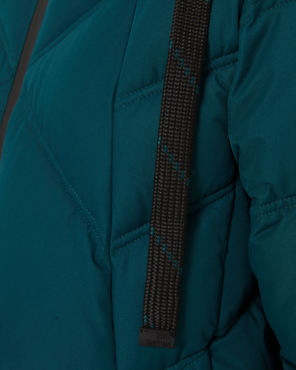 Parka larga de mujer bolsillos grandes capucha desmontable