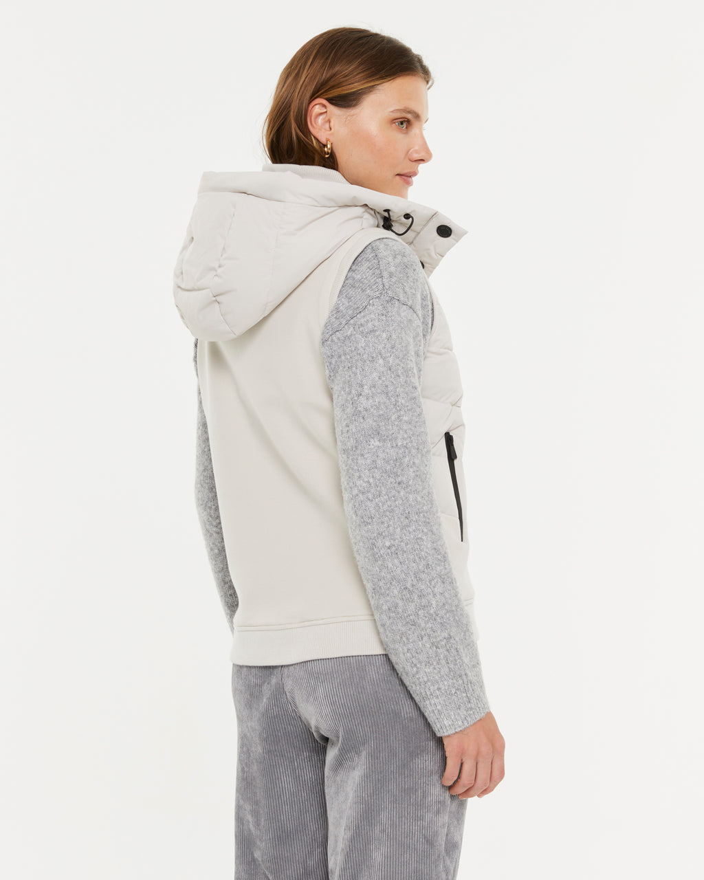 Chaleco corto de mujer acolchado con capucha