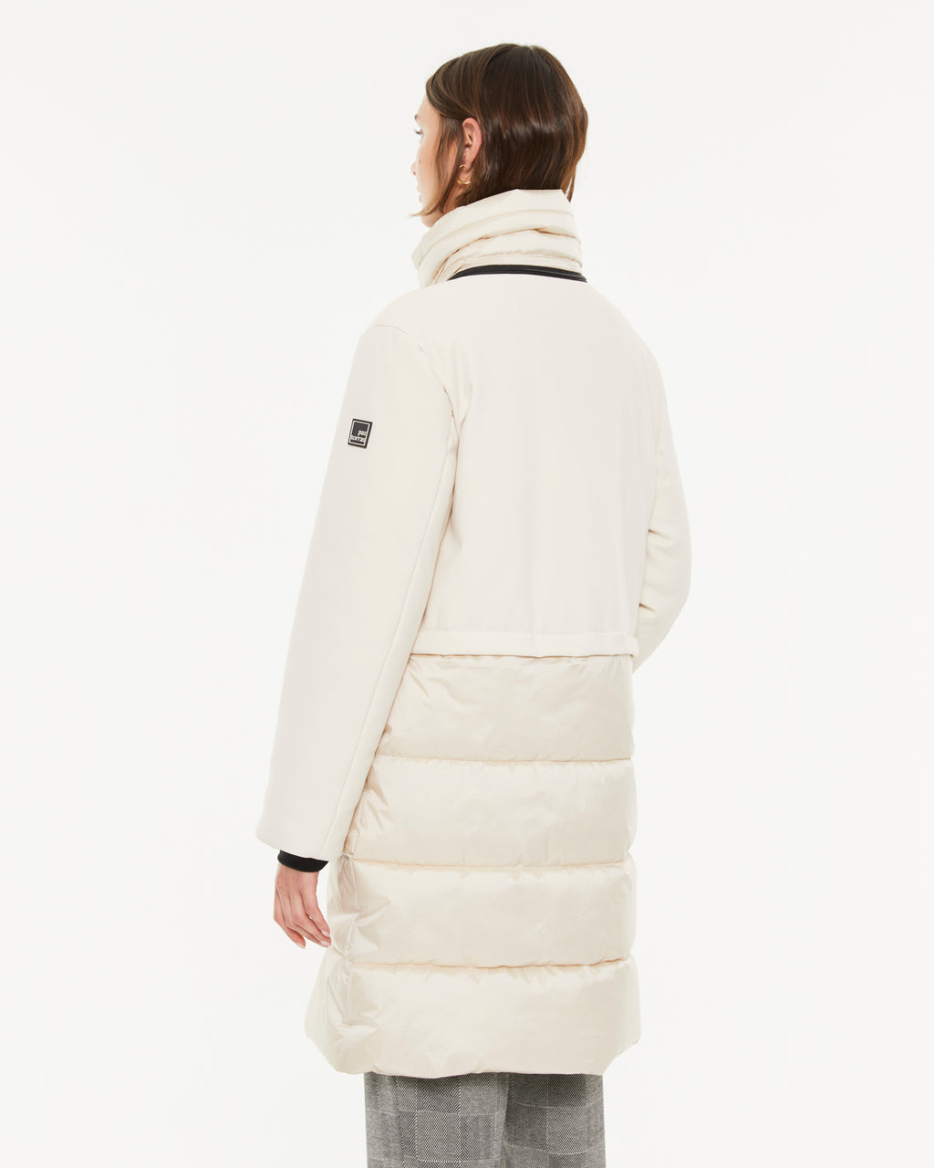 Parka larga de mujer con capucha