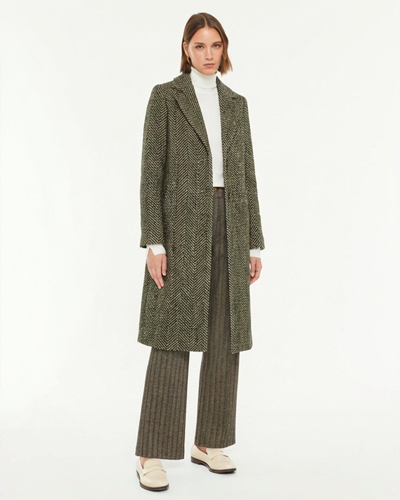 Abrigo de mujer estampado espiga con solapas