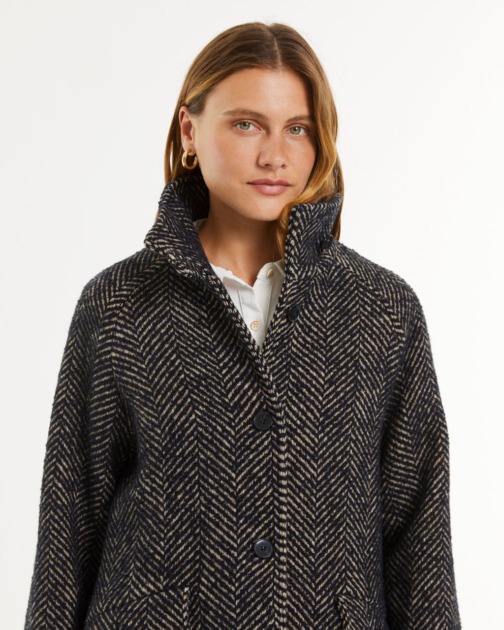 Women's herringbone print coat with high neck
