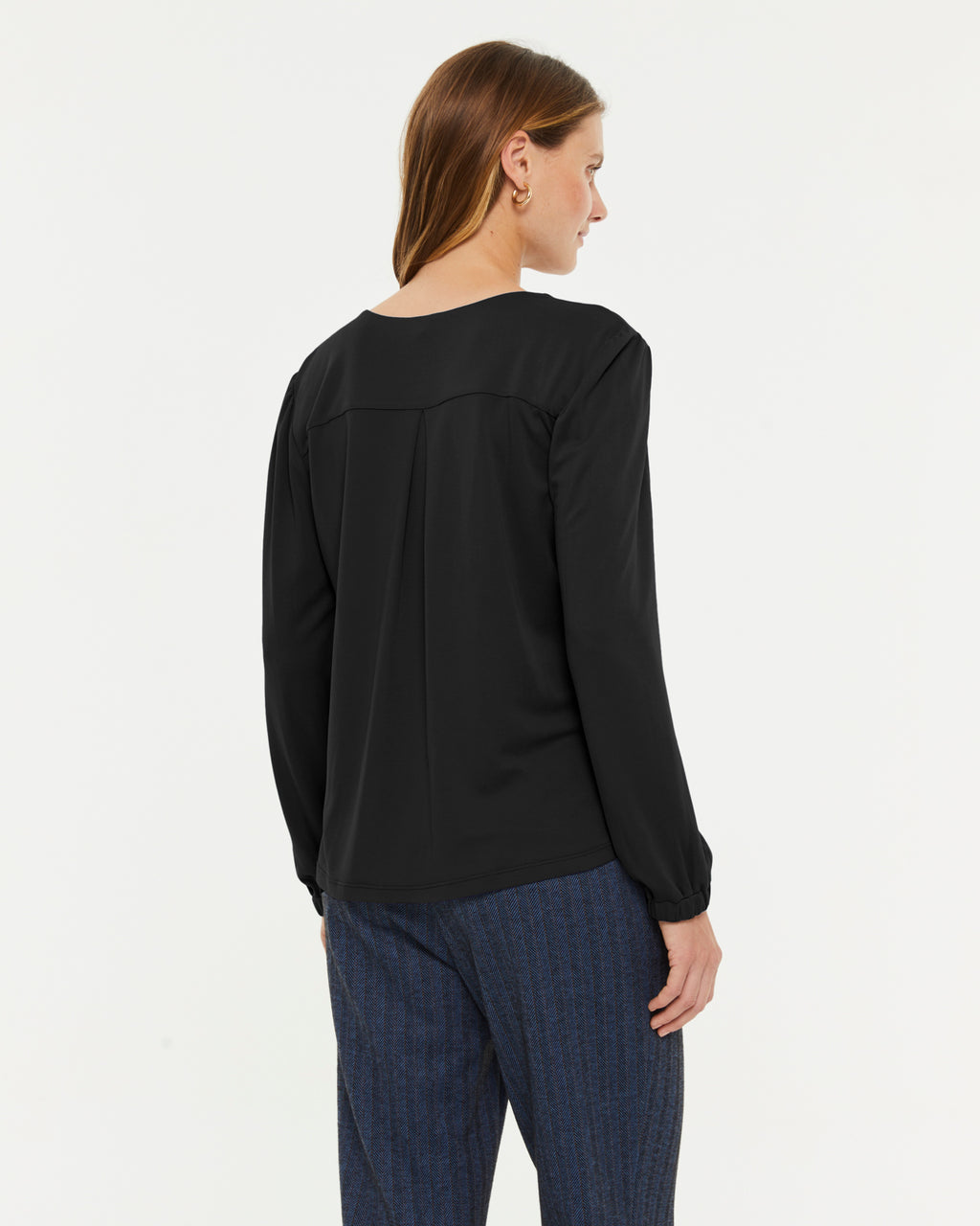 Camiseta de mujer escote pico manga larga