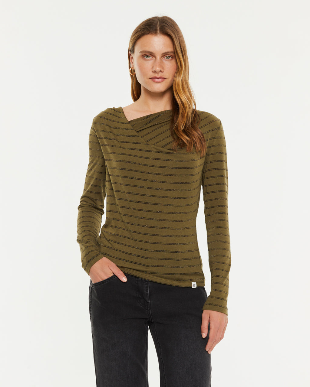 Camiseta de mujer estampado rayas lurex escote asimétrico