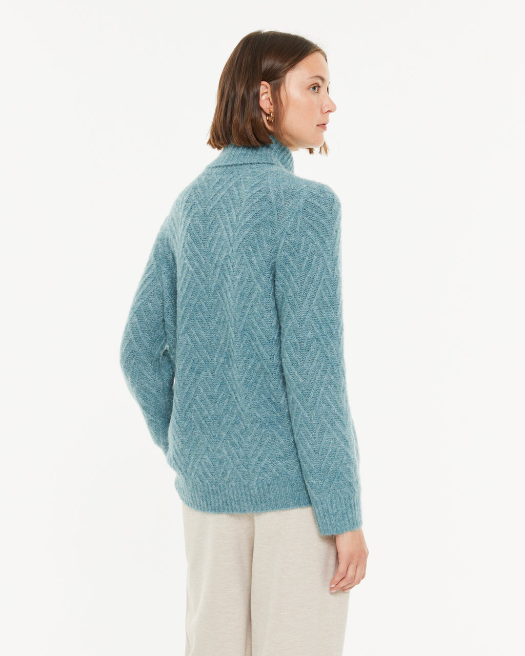 Jersey de mujer punto fantasía cuello alto manga larga