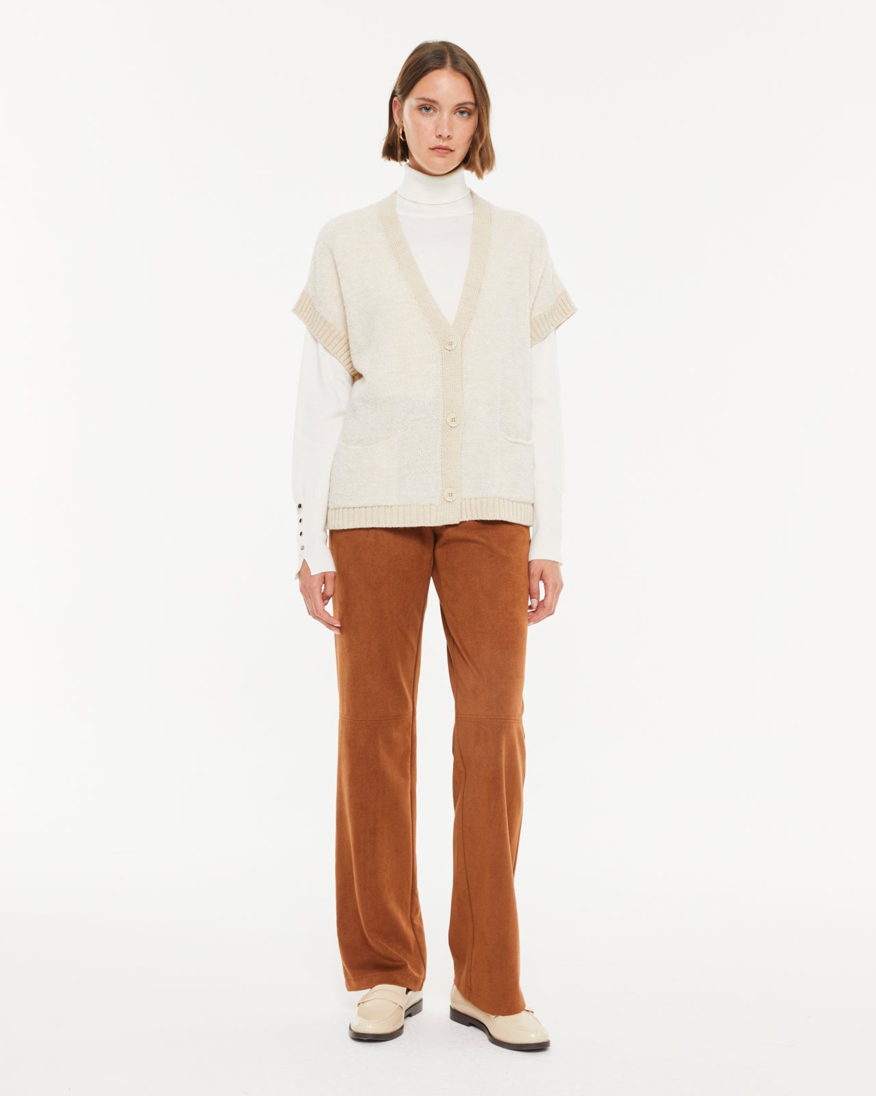 Cardigan femme avec poches et manches courtes