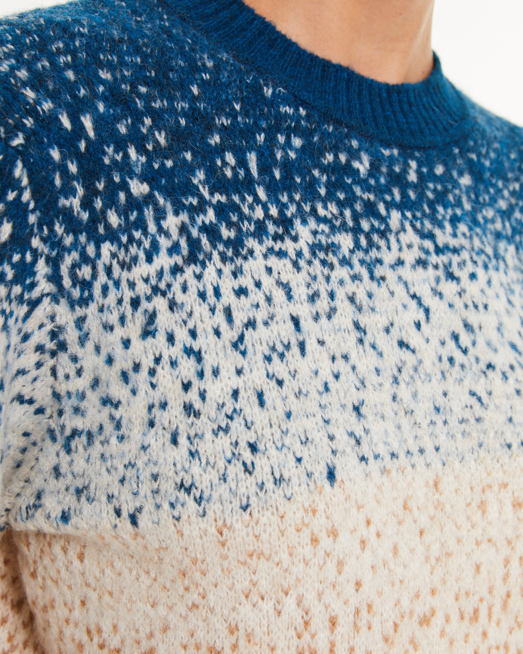 Pull femme en maille fantaisie à manches longues et col rond