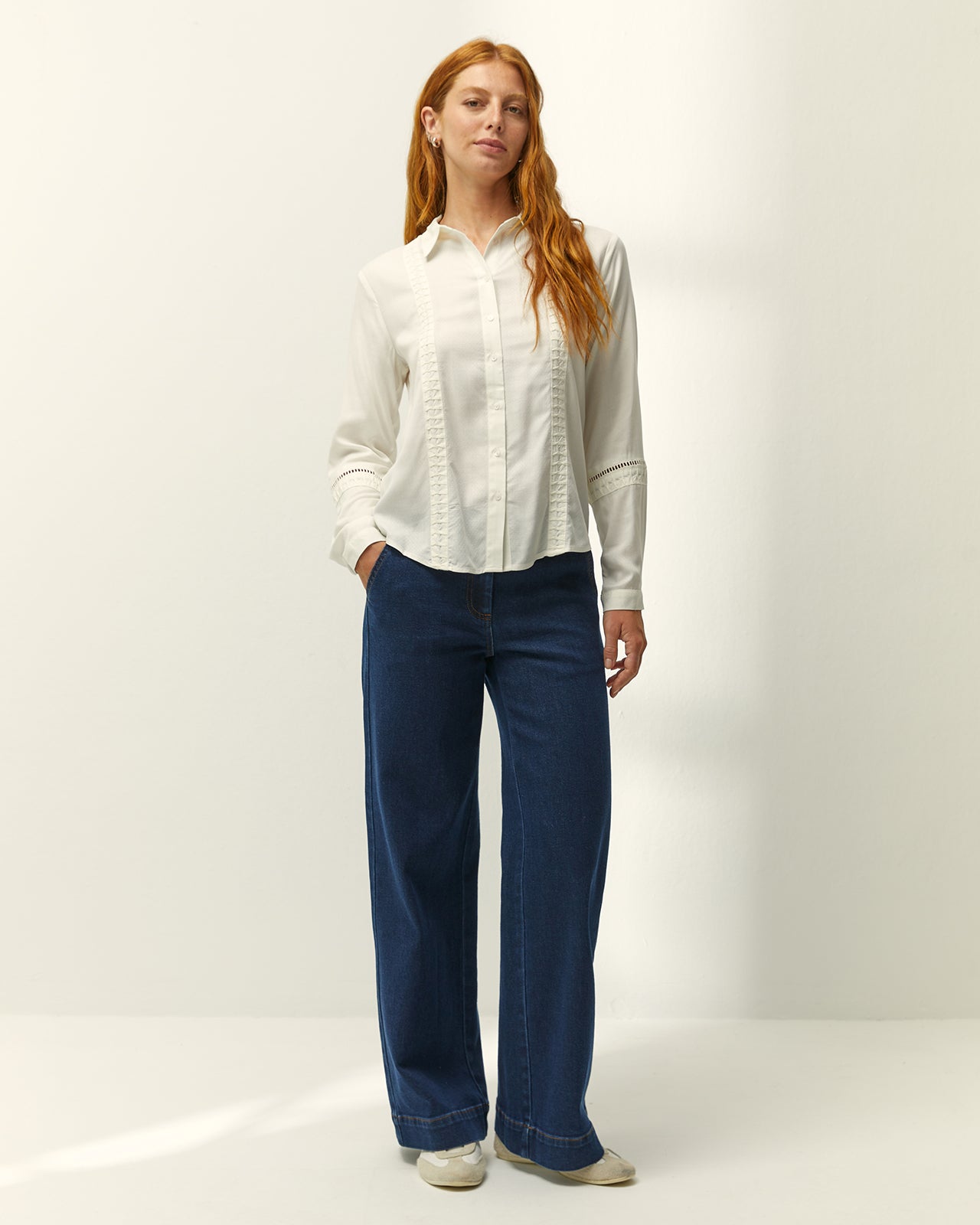 Camisa de mujer cuello camisero manga larga