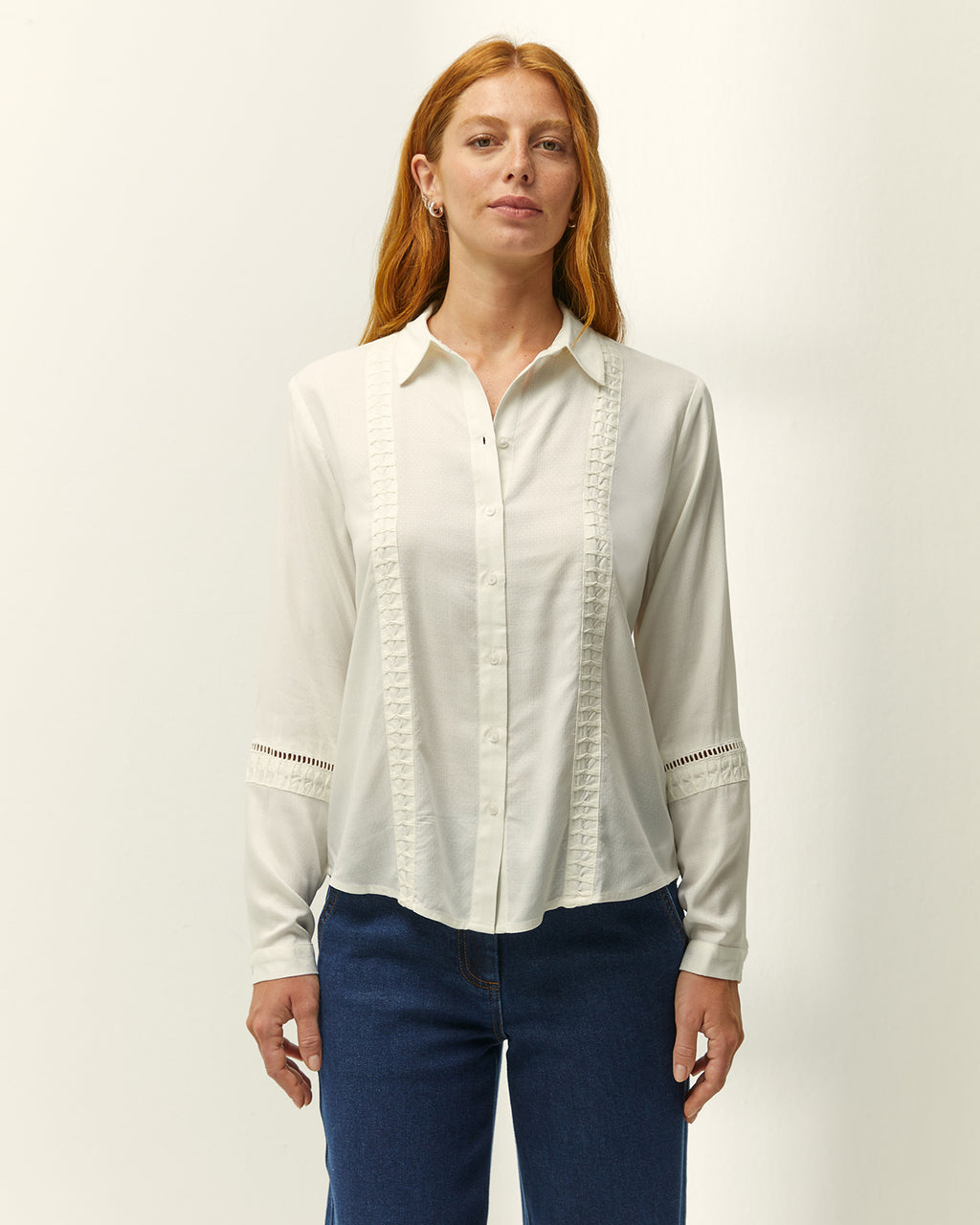 Camisa de mujer cuello camisero manga larga