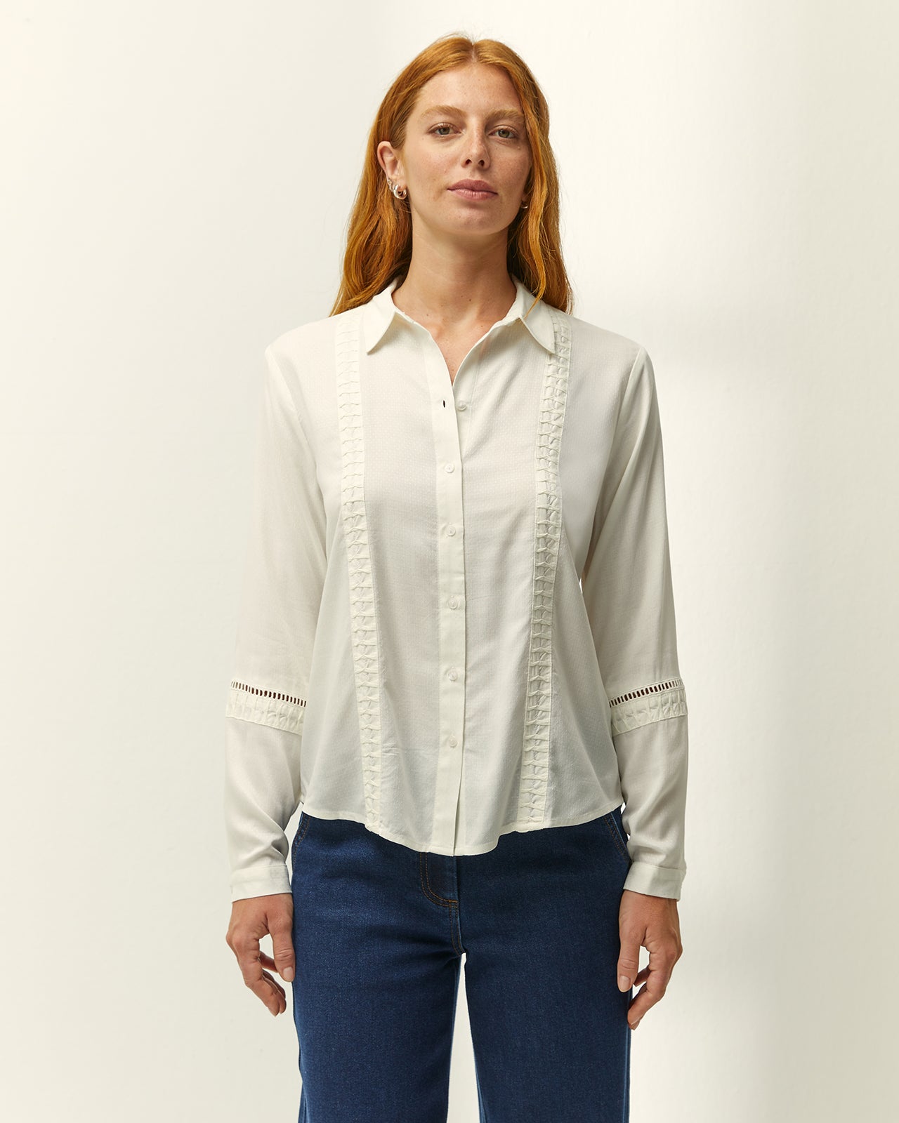 Camisa de mujer cuello camisero manga larga