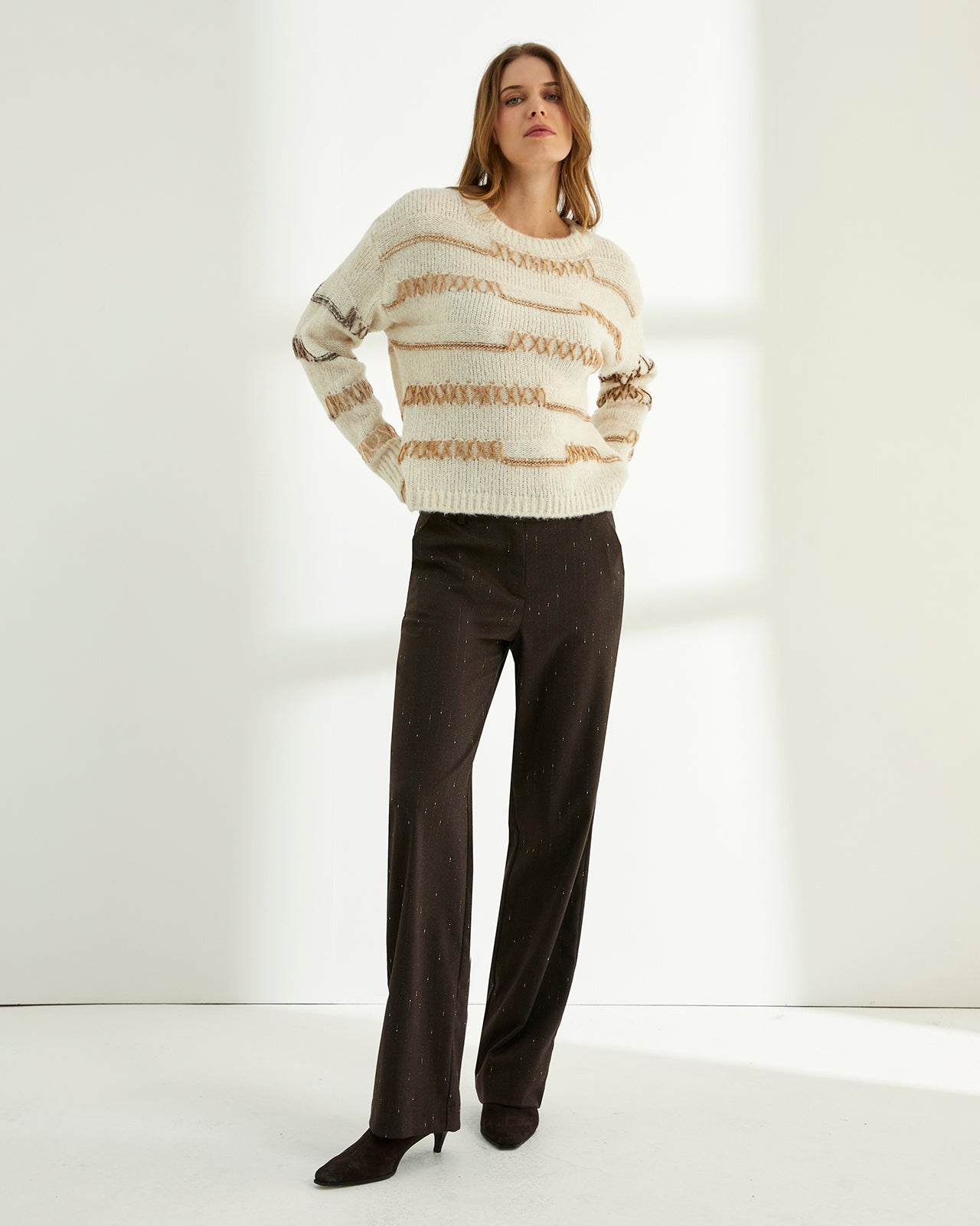 Pantalón recto de mujer tejido fantasía