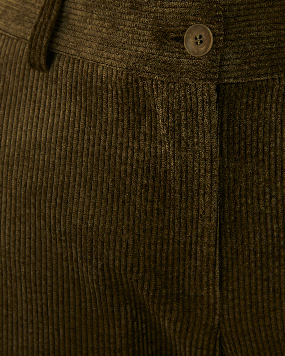 Pantalón recto de mujer de pana