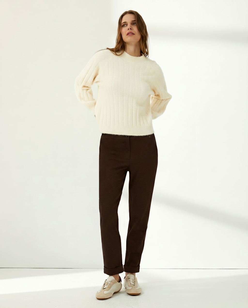 Pantalón tobillero de mujer punto liso cintura elástica
