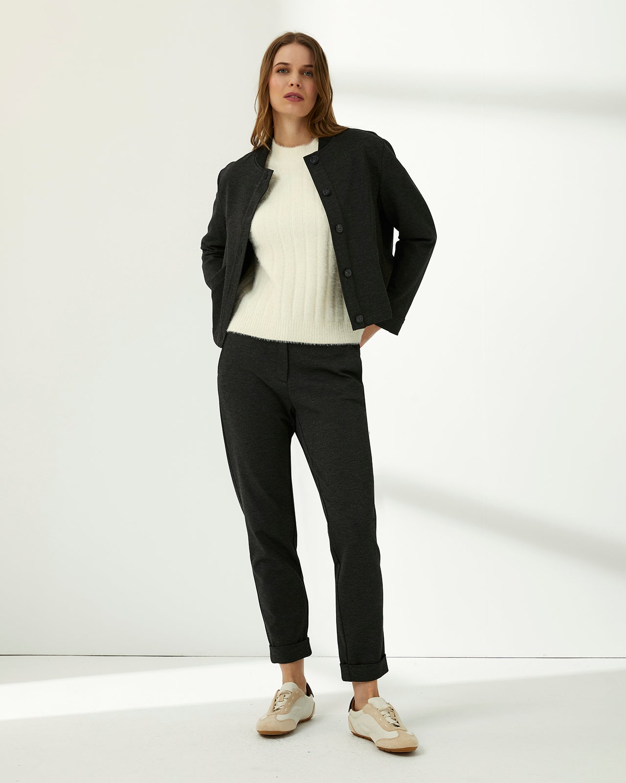 Chaqueta de mujer punto liso tipo bomber