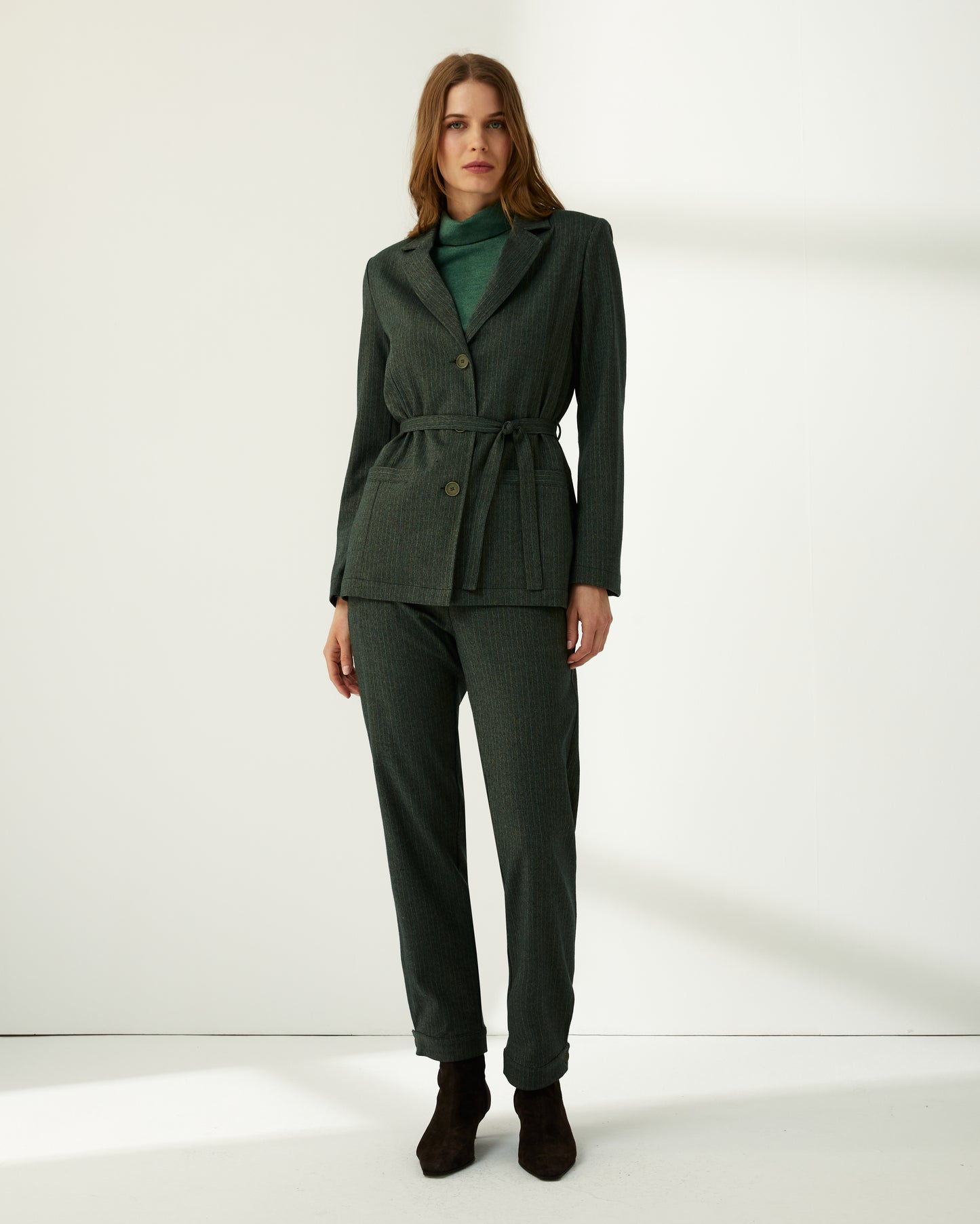 Blazer de mujer corte recto estampado rayas