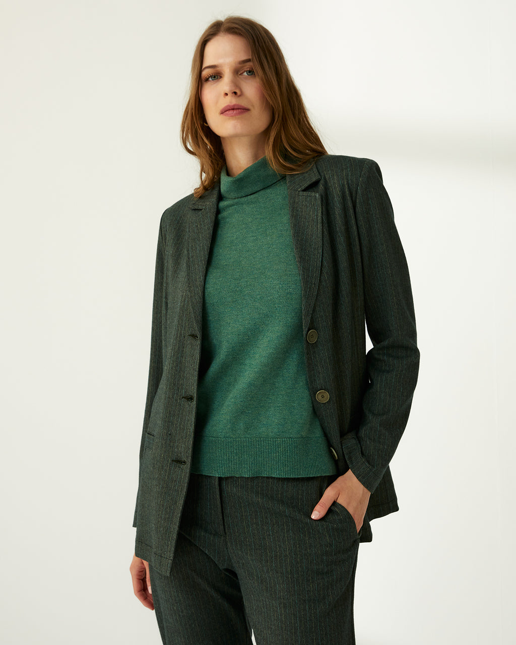Blazer de mujer corte recto estampado rayas