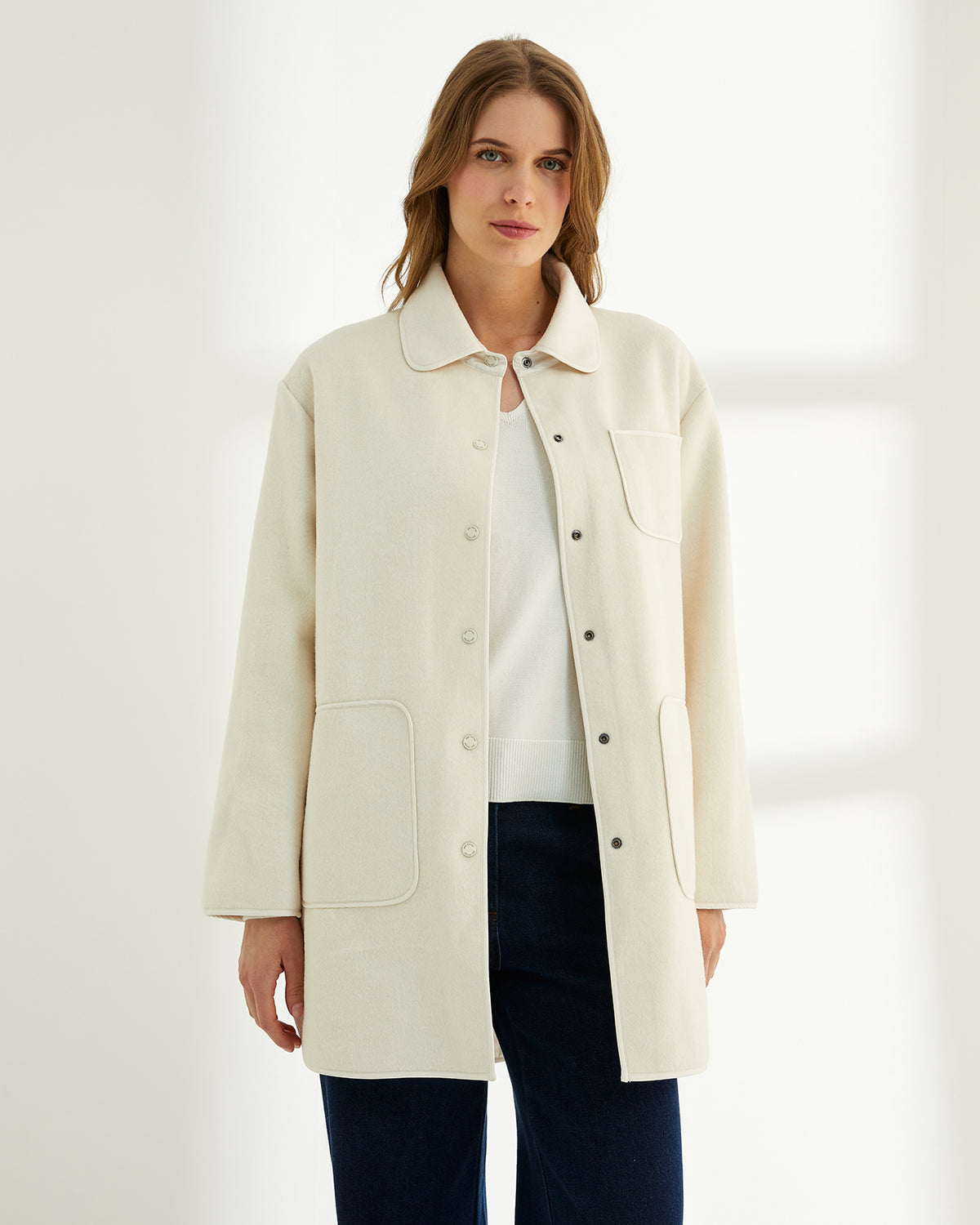 Abrigo de mujer reversible tipo sobrecamisa