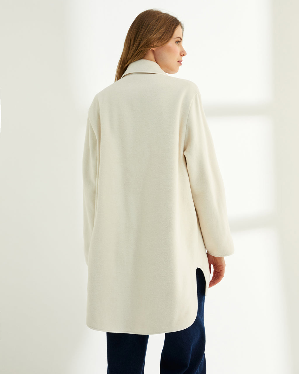 Abrigo de mujer reversible tipo sobrecamisa
