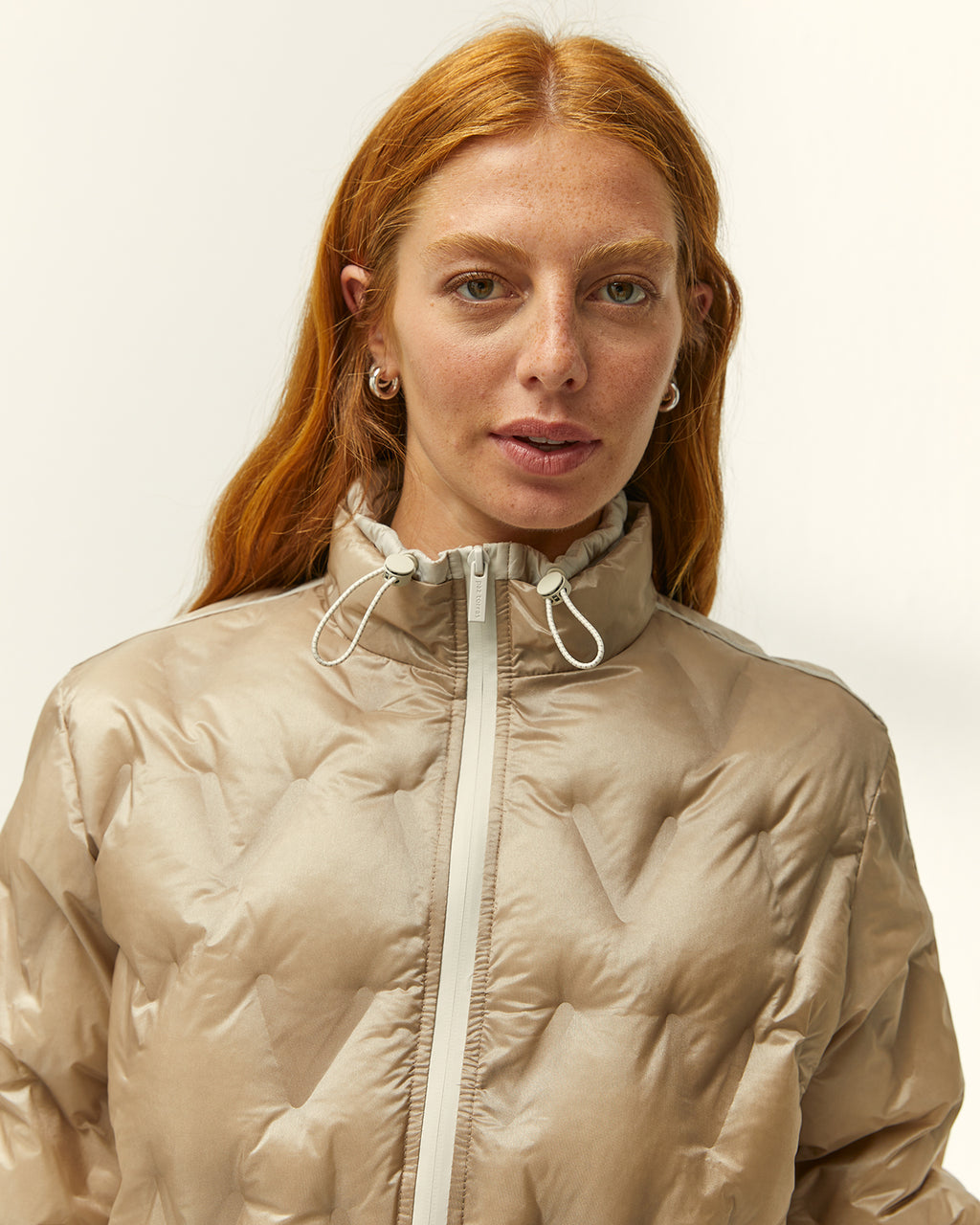 Parka de mujer acolchada cuello semialzado