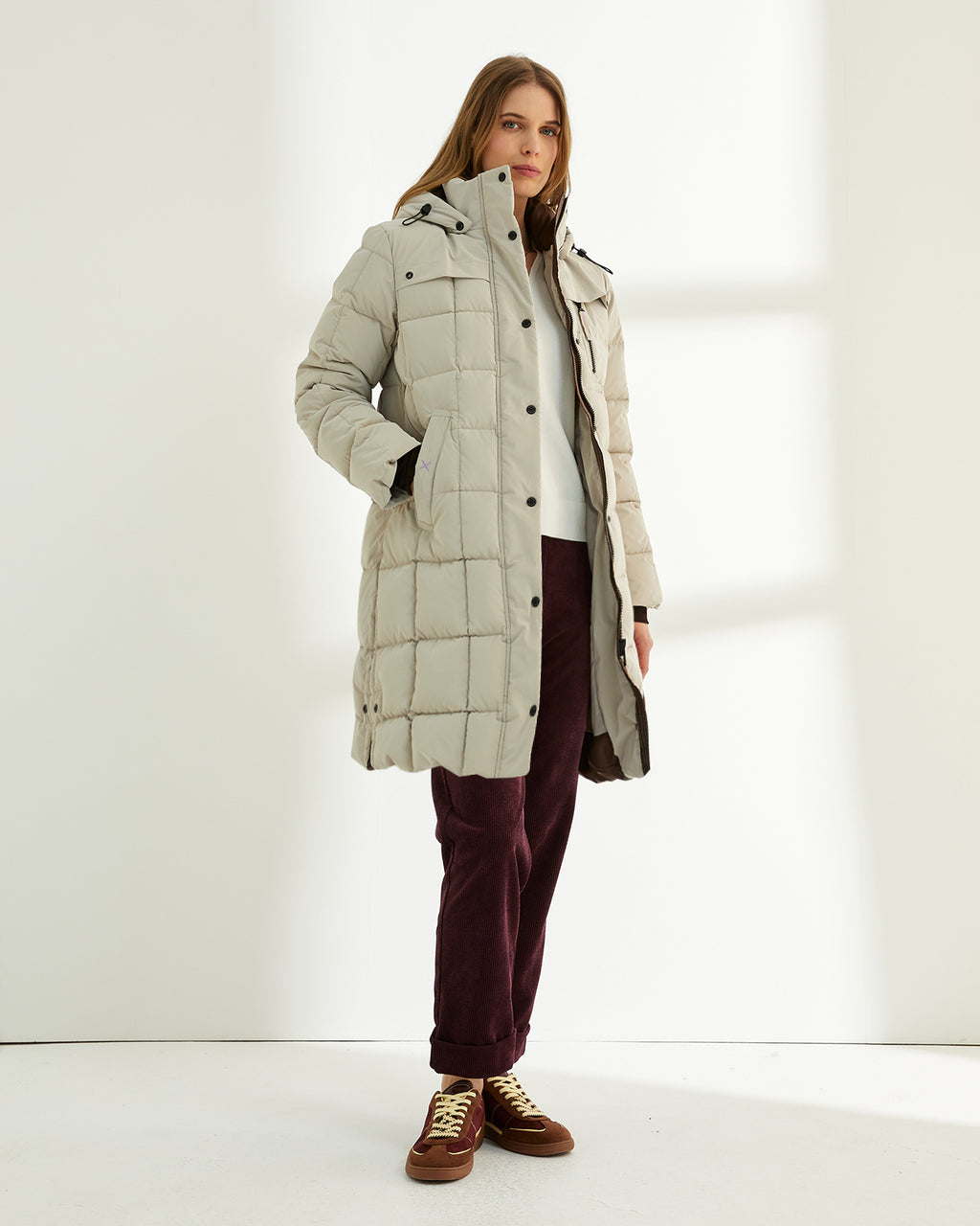 Parka larga de mujer acolchada capucha desmontable