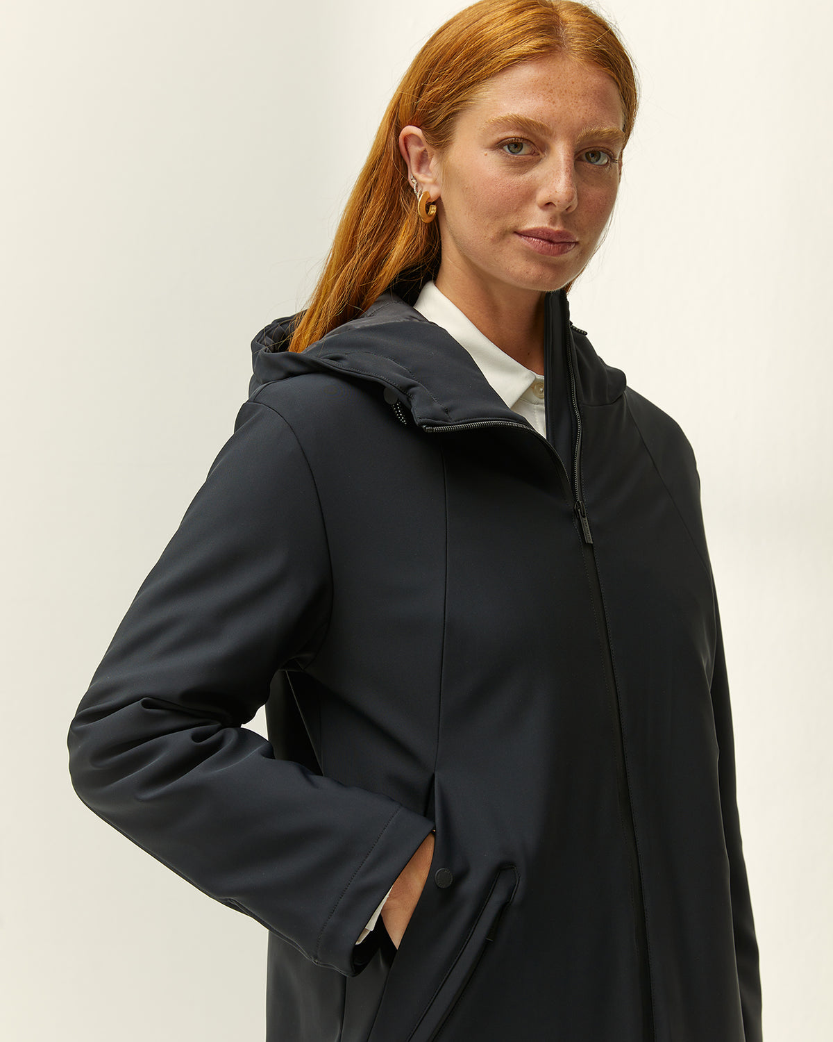 Parka de mujer acolchada con capucha