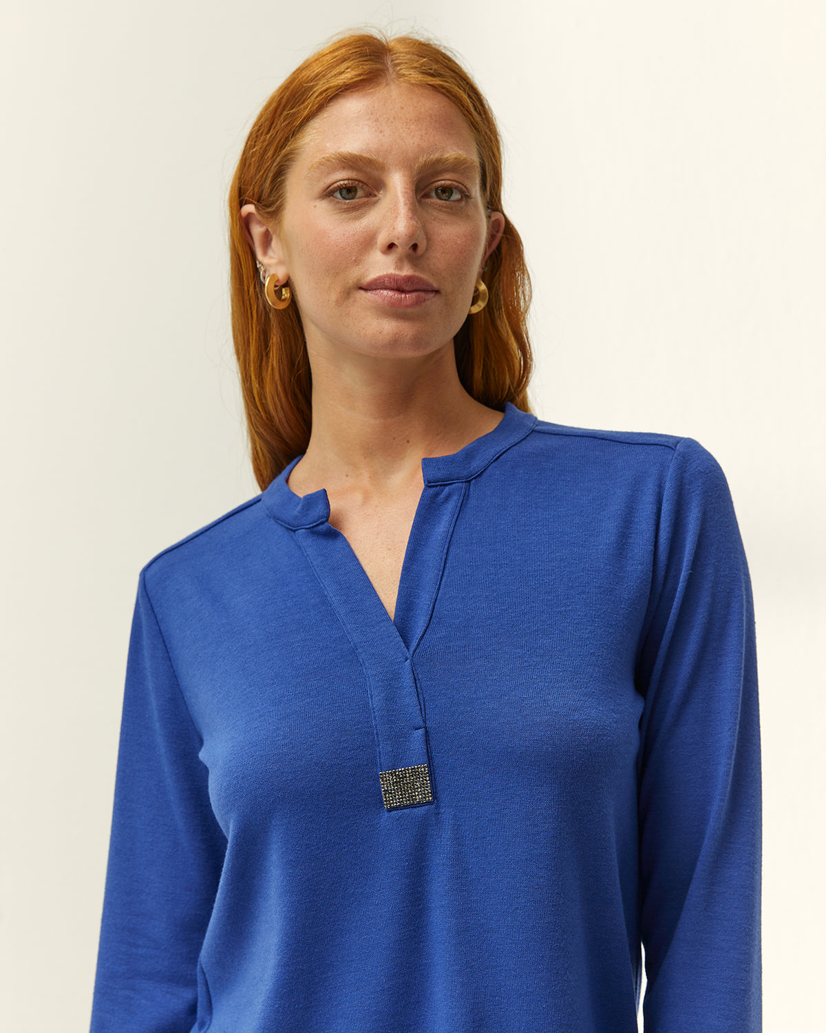 Camiseta de mujer cuello redondo manga larga