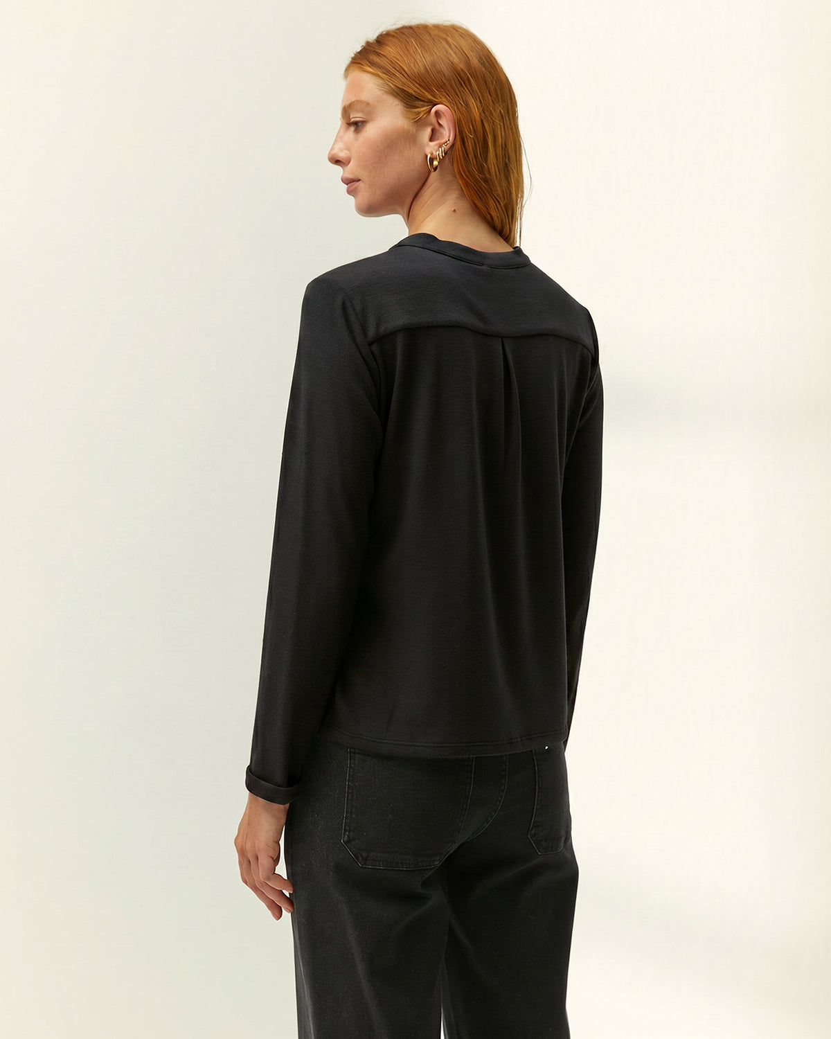 Camiseta de mujer cuello redondo manga larga