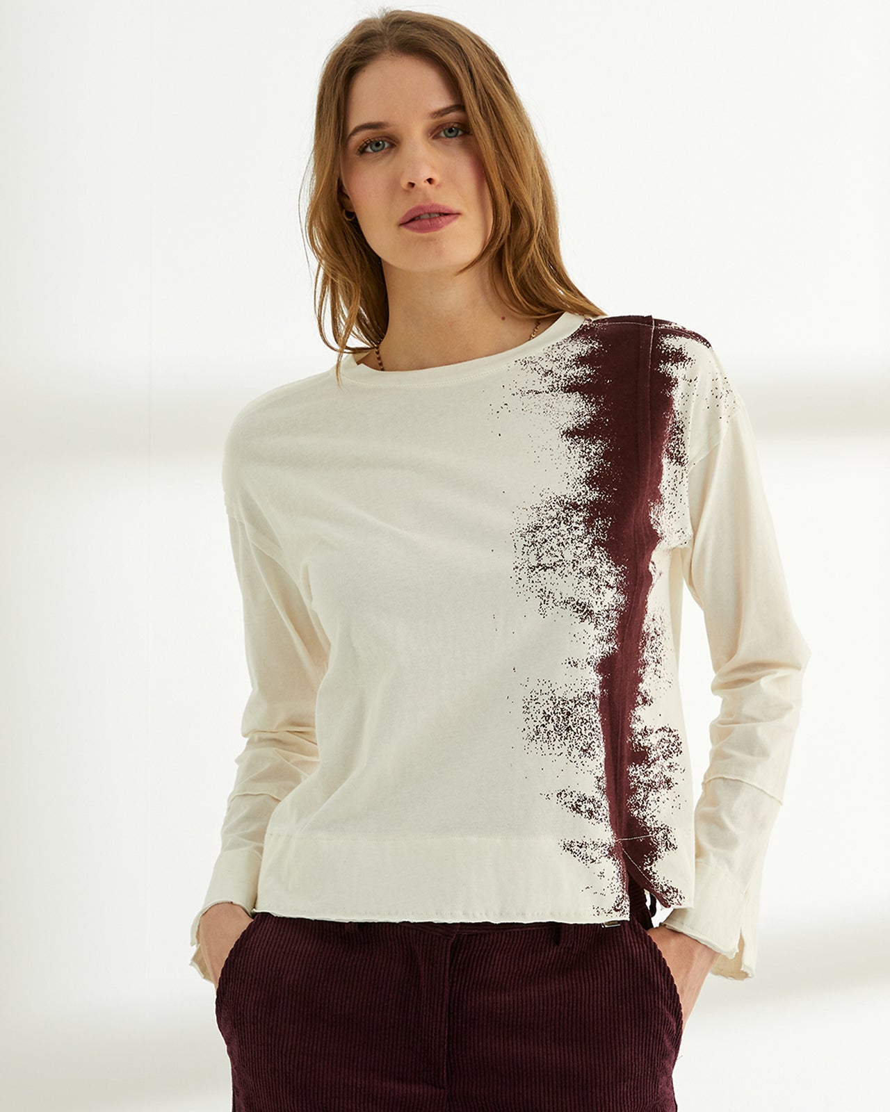 Camiseta de mujer cuello redondo manga larga