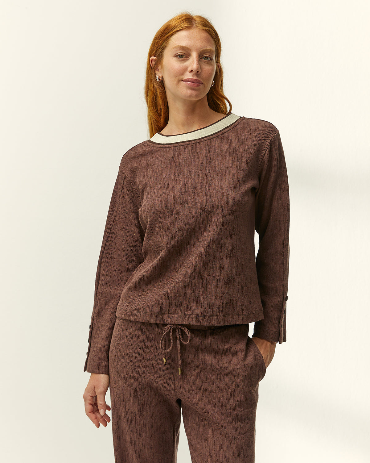 Camiseta de mujer cuello redondo manga larga