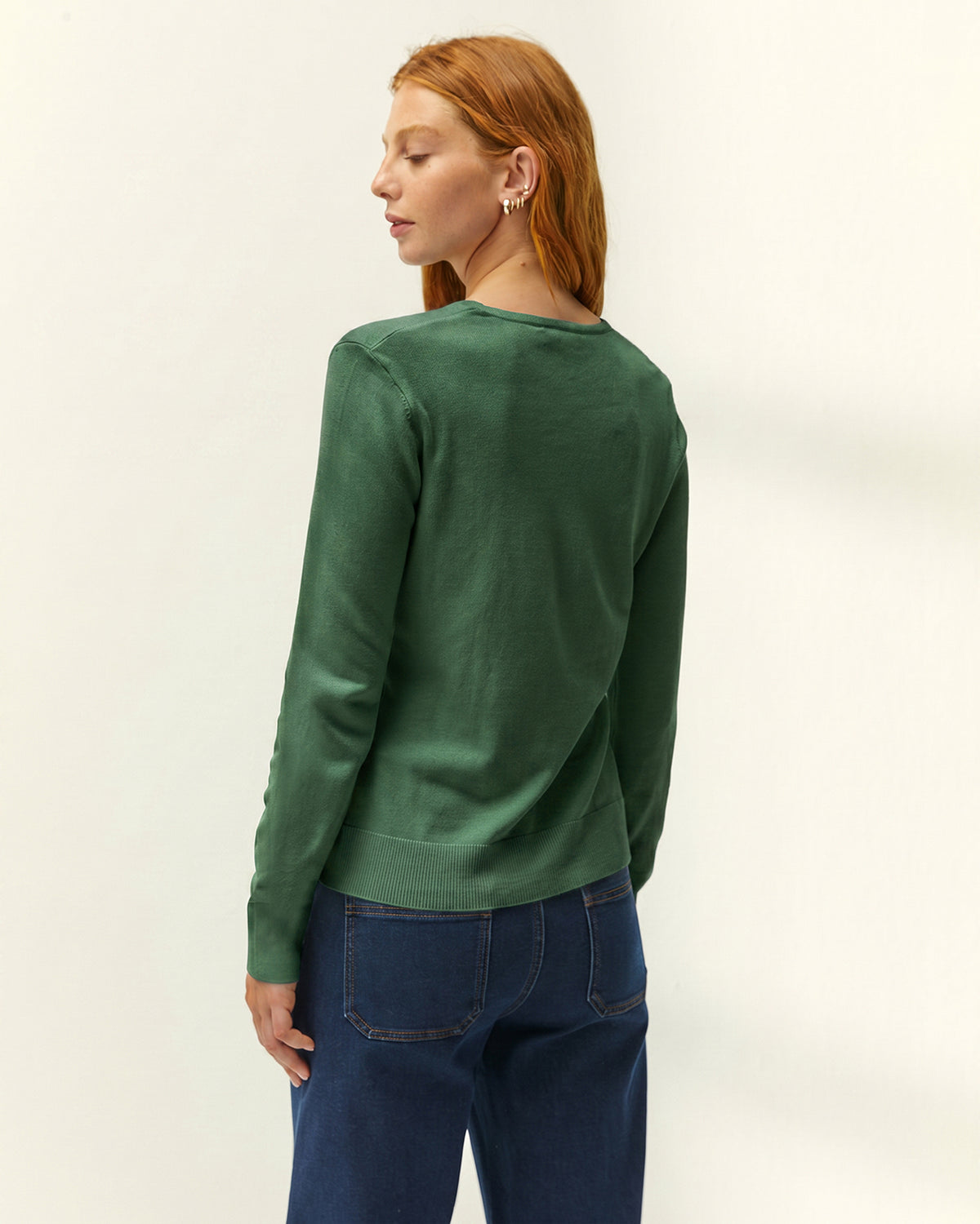 Jersey de mujer punto fino cuello pico