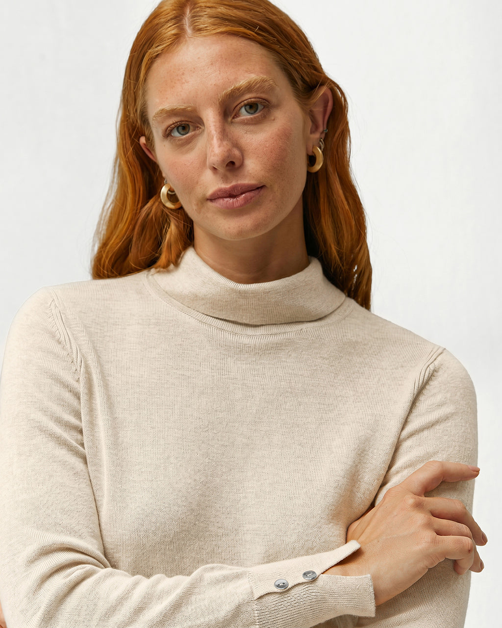 Jersey de mujer punto fino cuello alto
